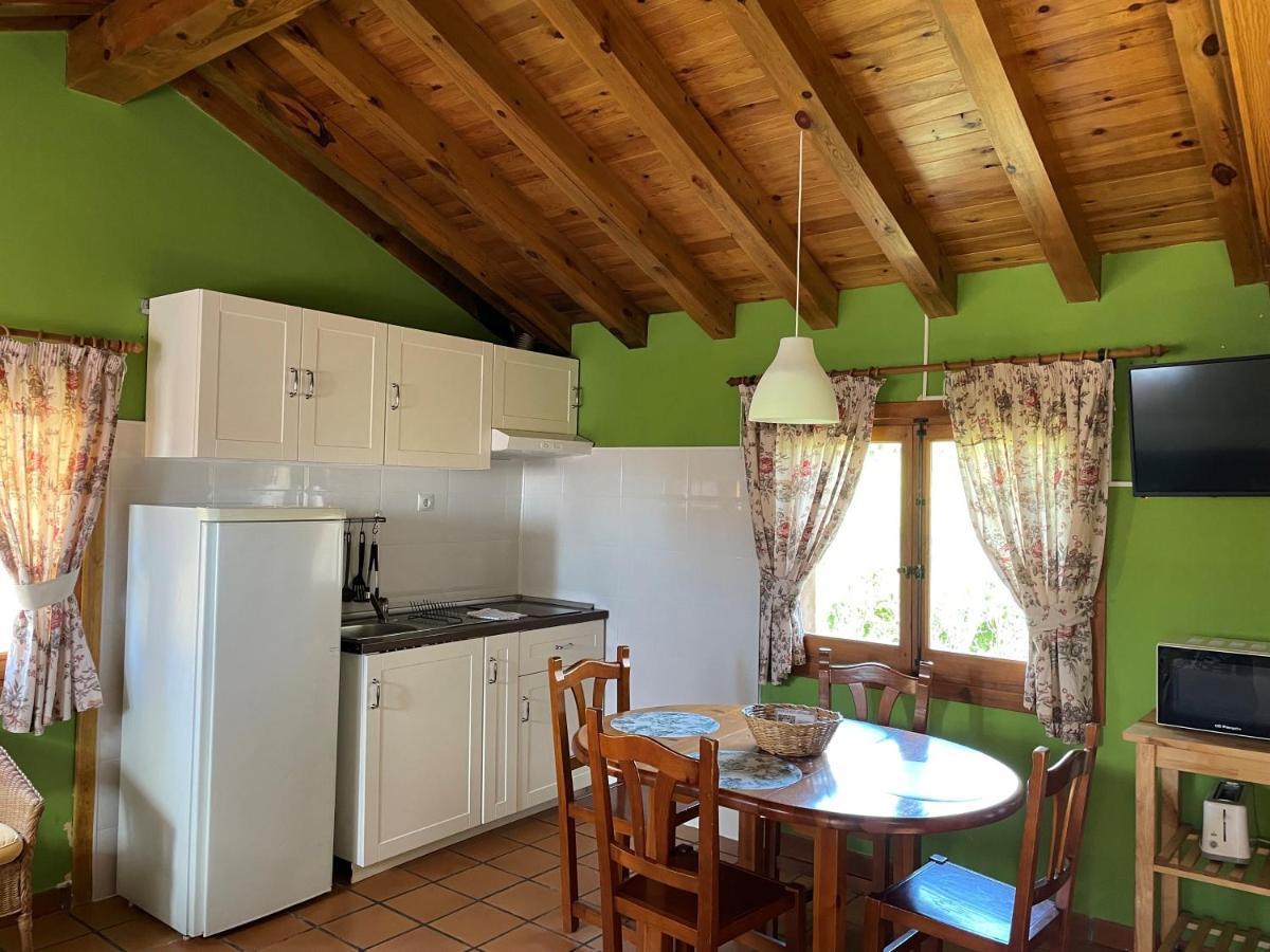 El Hayuco De Montejo Apartment Montejo de la Sierra Ngoại thất bức ảnh